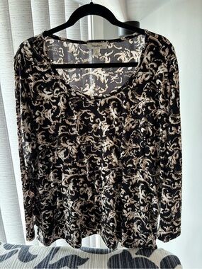 dressbarn Black and Cream Printed Blouse